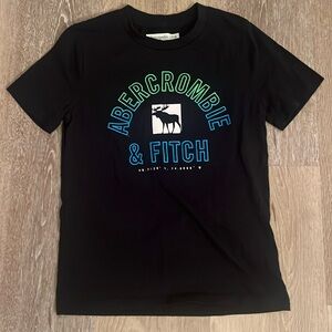 Boys black Abercrombie t shirt size 7/8